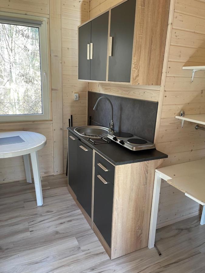 Domki I Pole Namiotowe Pod Sosnami Holiday home *
